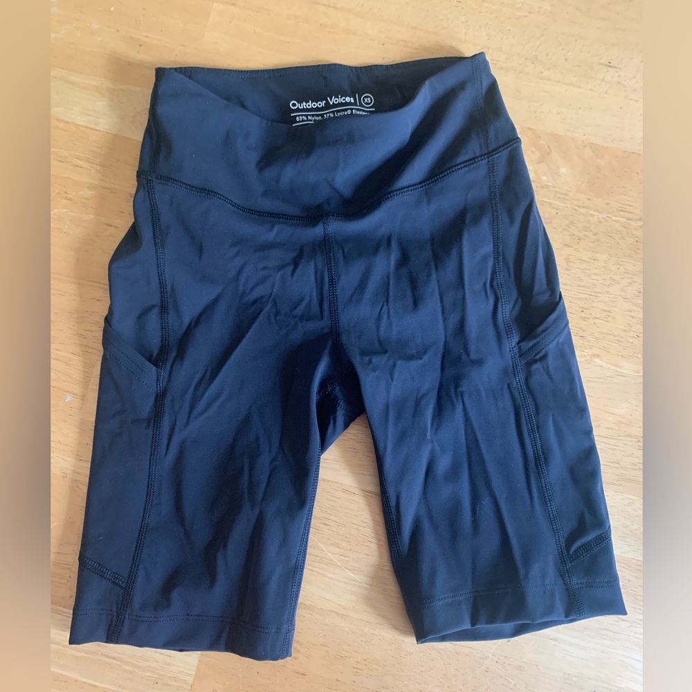 Outdoor voices XS bike short